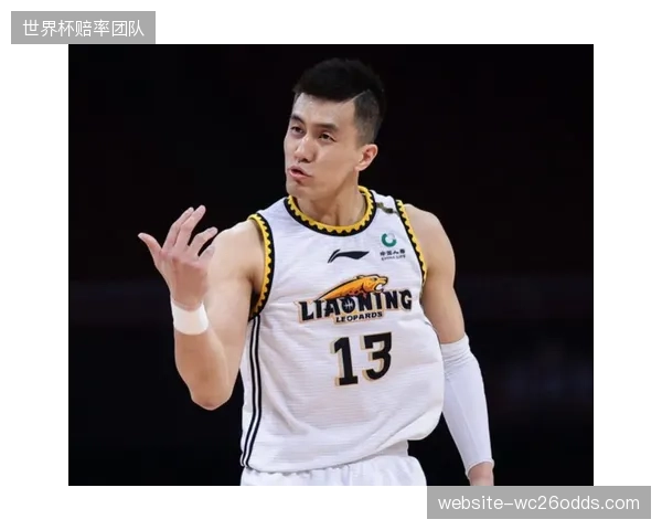 小将王钰栋为浙江队扳平比分，该场比赛吸引超3万名观众。